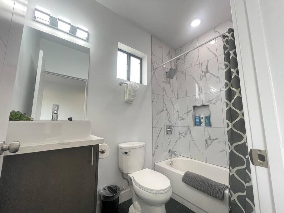Delightful Town Home Close To Dtla Los Angeles Extérieur photo