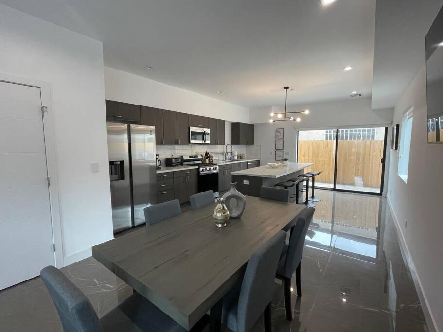 Delightful Town Home Close To Dtla Los Angeles Extérieur photo